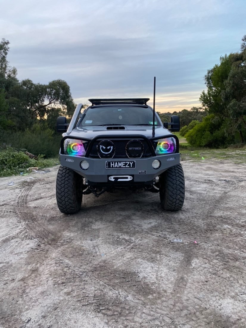 Pre Face Lift N70 Hilux RGBW Turbines