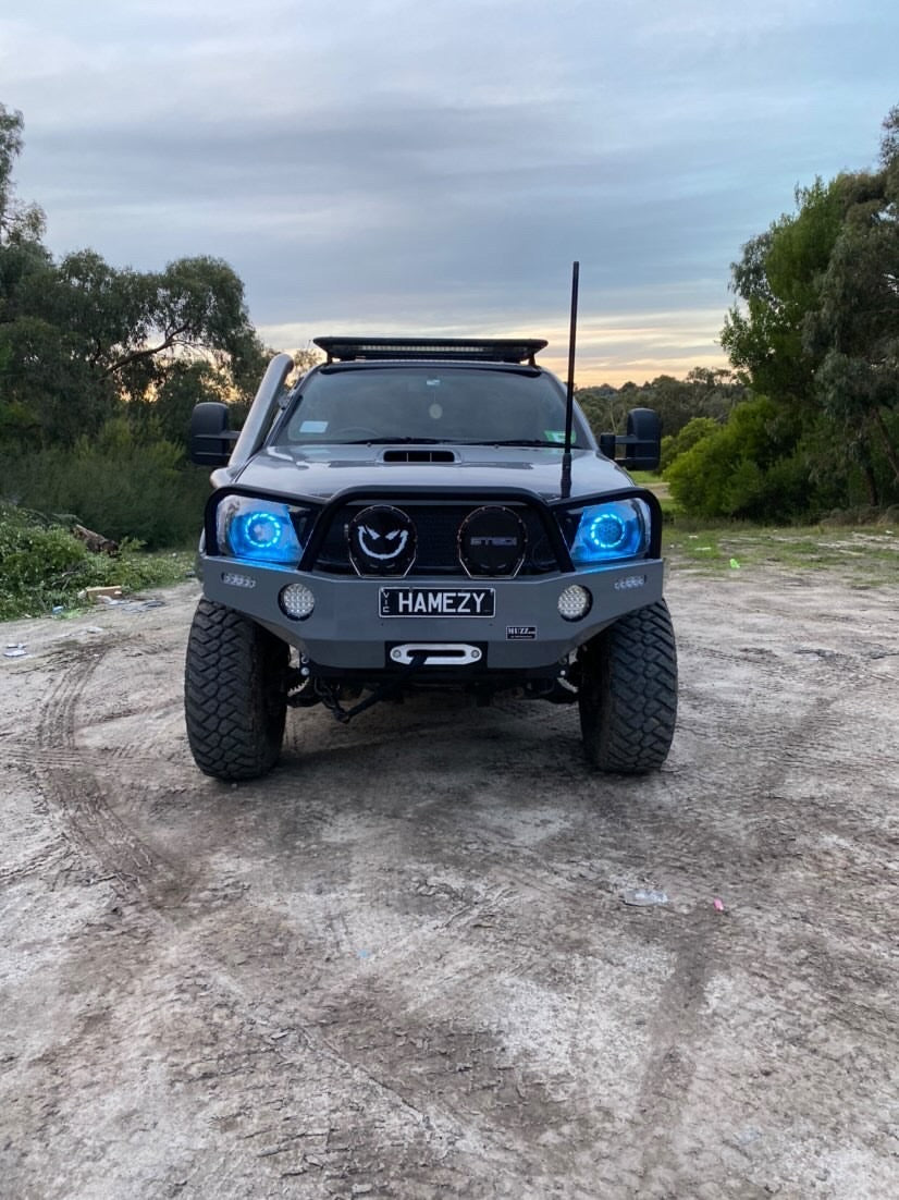 Pre Face Lift N70 Hilux RGBW Turbines