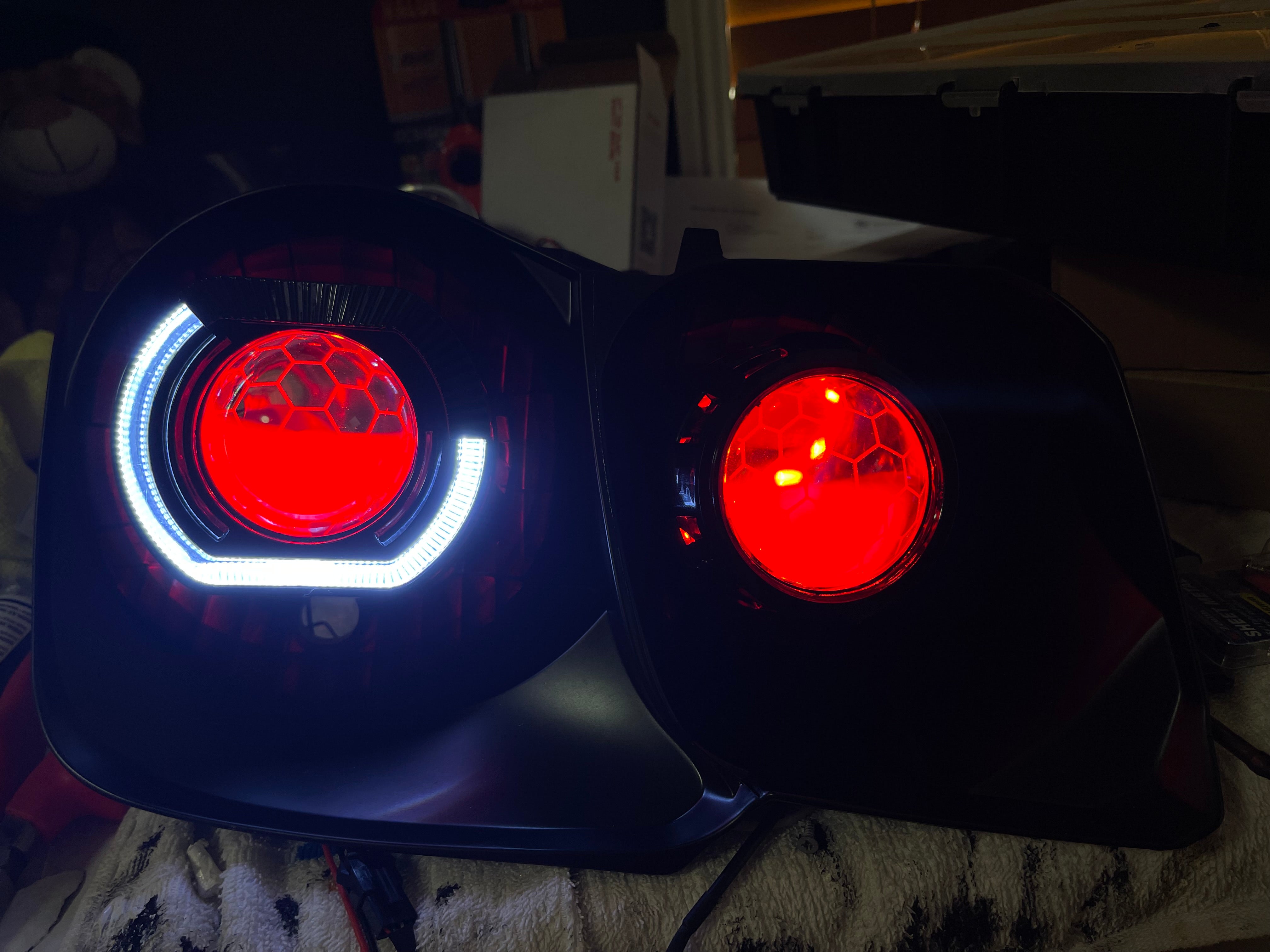 105 series Land Cruiser Angry Eye, Quad Projectors
